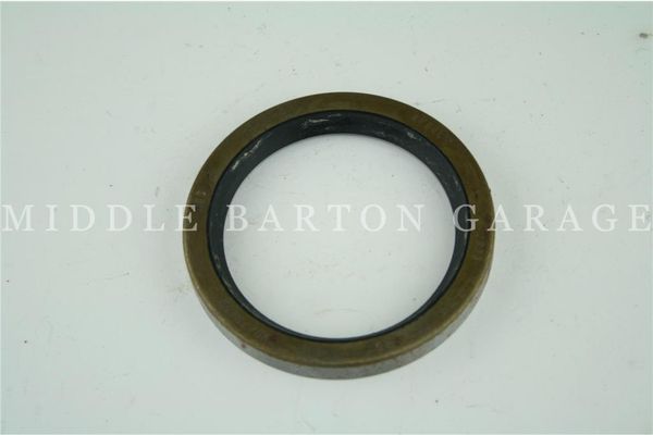 DIFFERENTIAL OIL SEAL OUTER - 600